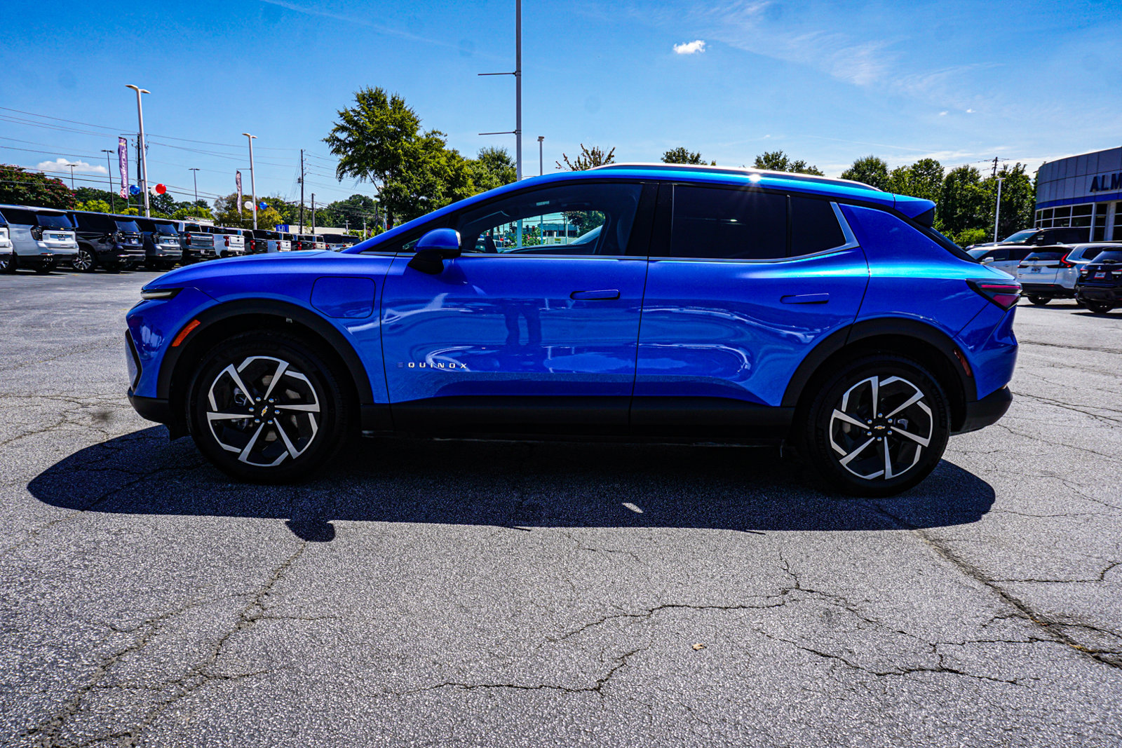New 2026 Chevrolet Equinox EV LT FWD image 7
