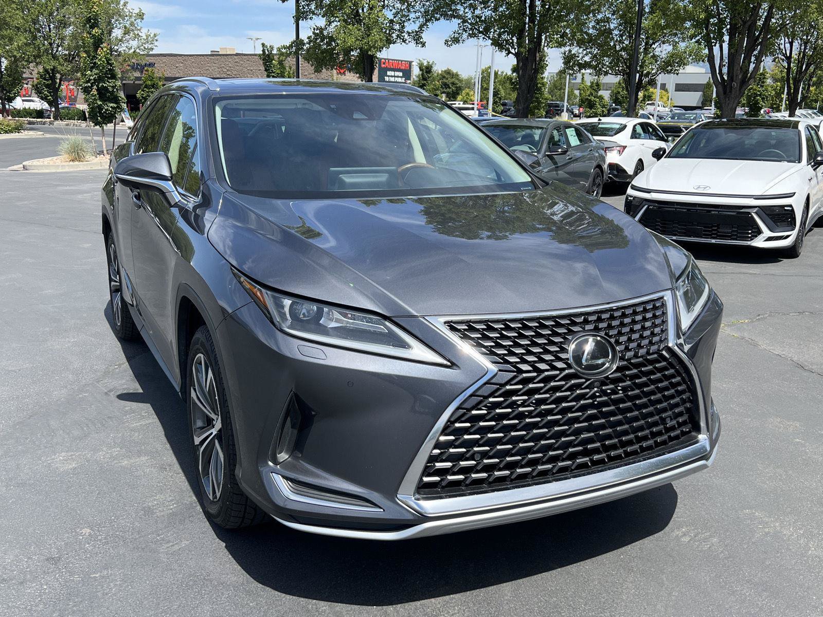 Used 2022 Lexus RX 350L Premium w/ Premium Package AWD/4WD image 4