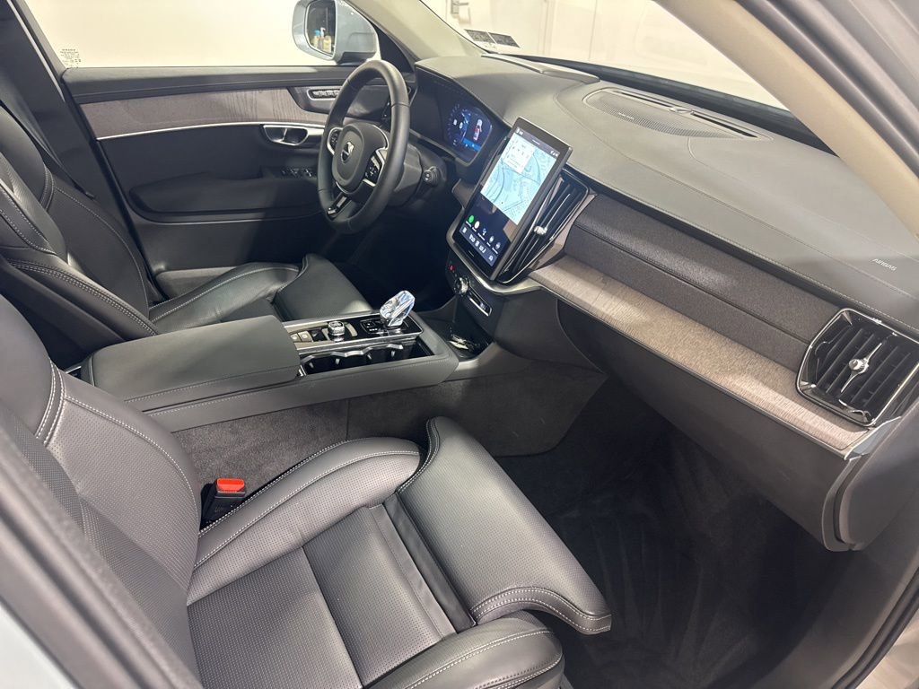Used 2026 Volvo XC90 B6 Ultra AWD/4WD image 28