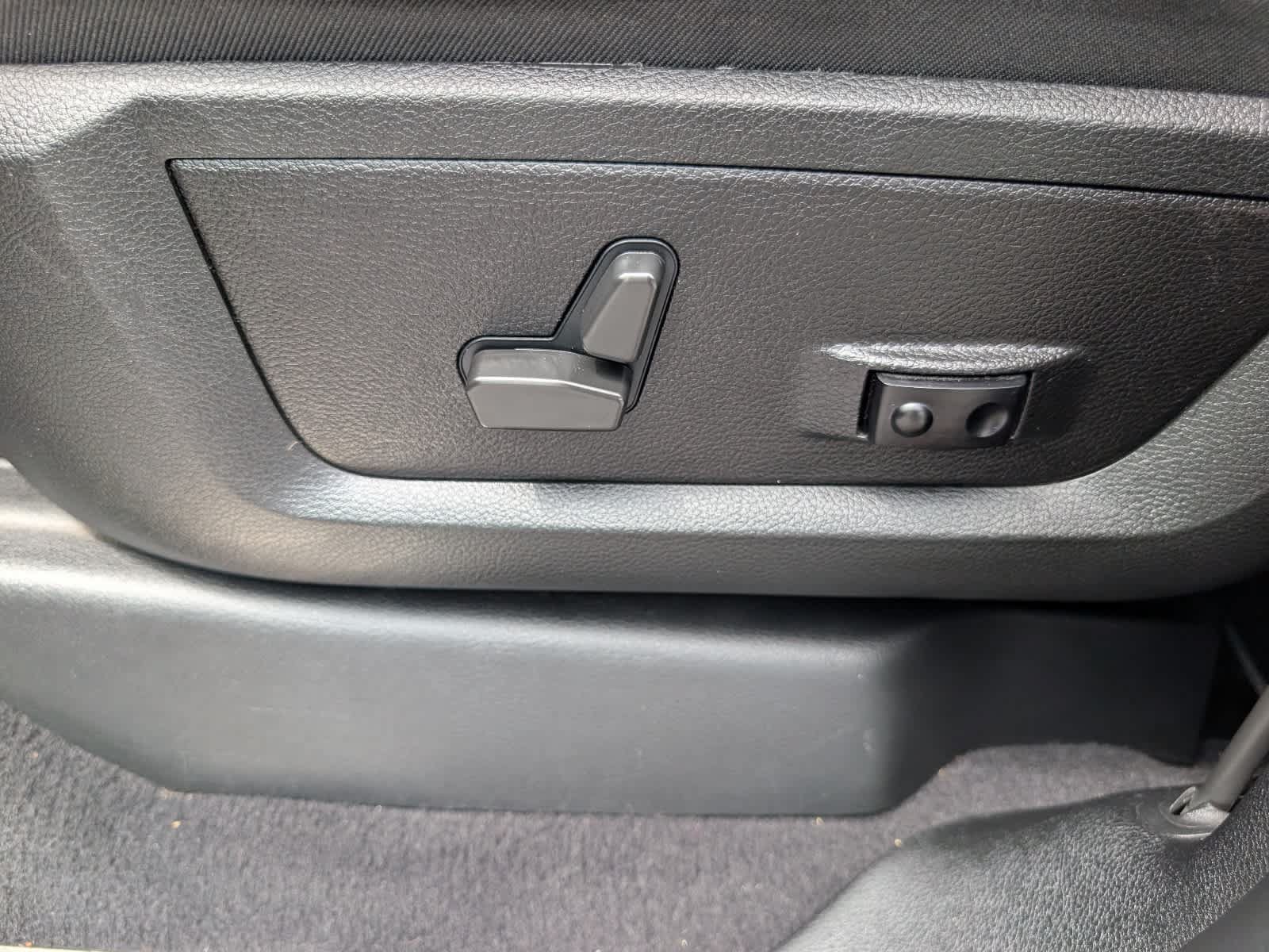Used 2022 RAM 2500 Laramie AWD/4WD image 21