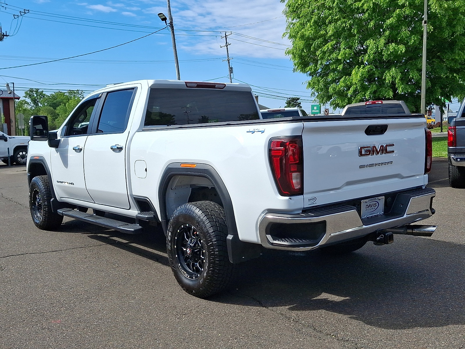 Used 2024 GMC Sierra 2500 Pro AWD/4WD image 6