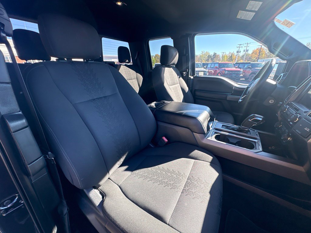 Used 2018 Ford F150 XLT w/ Equipment Group 302A Luxury AWD/4WD image 25