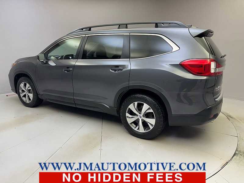 Used 2019 Subaru Ascent Premium image 3