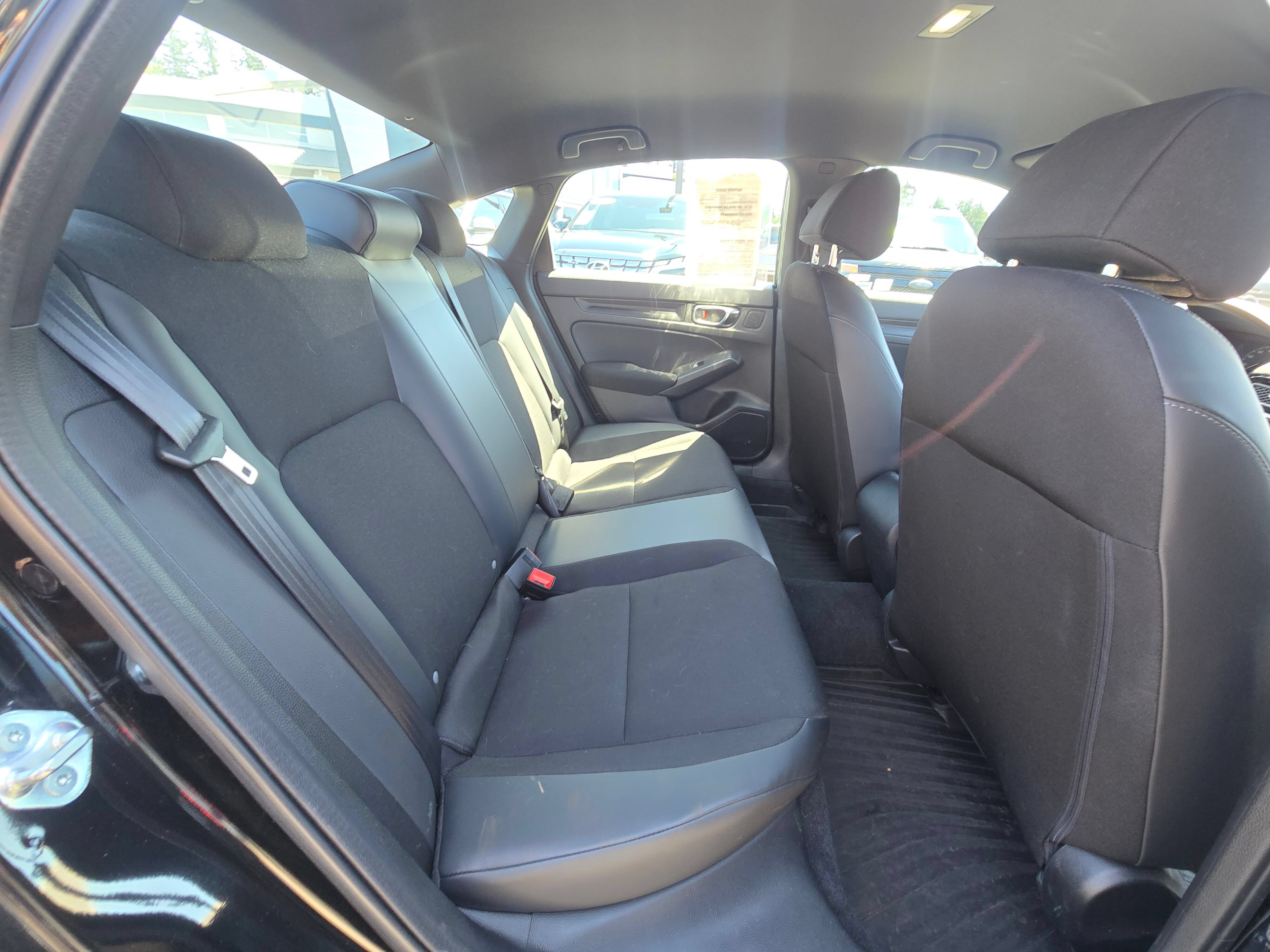 Used 2022 Honda Civic Sport image 12