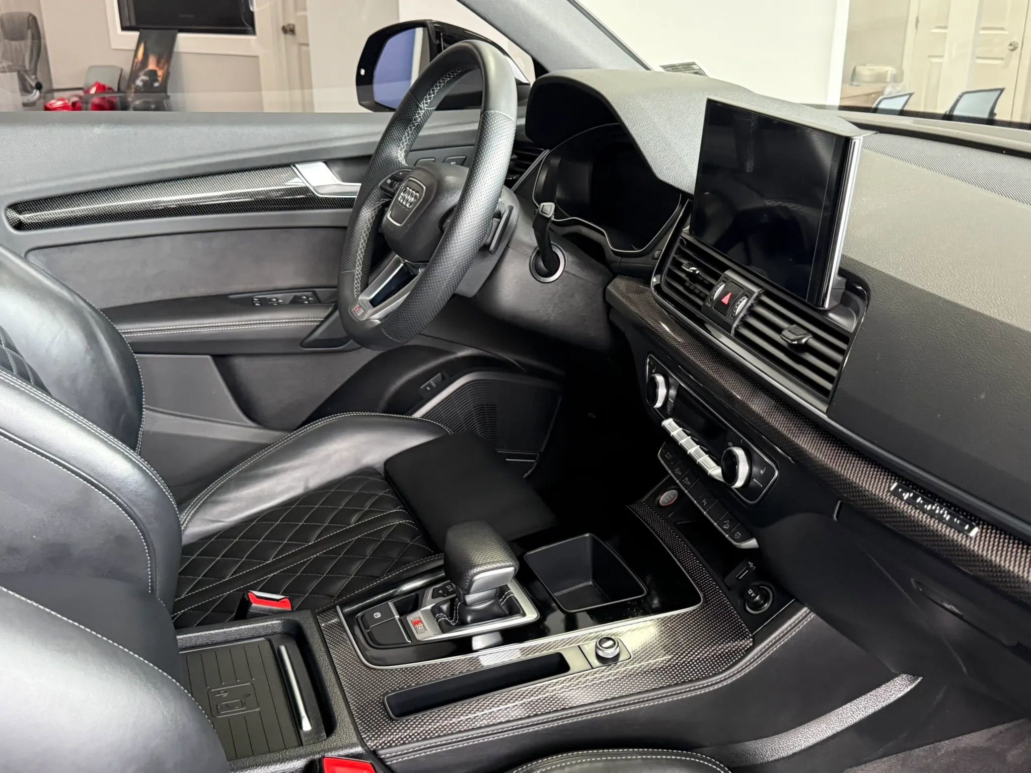 Used 2021 Audi SQ5 Premium Plus image 25