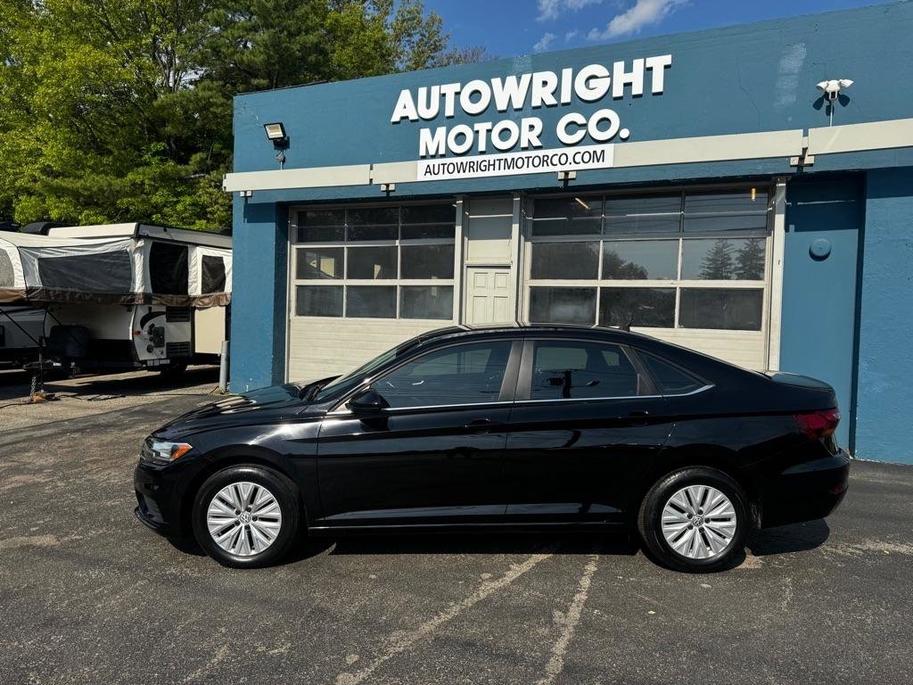 Used 2019 Volkswagen Jetta S w/ Driver Assistance Package FWD image 3