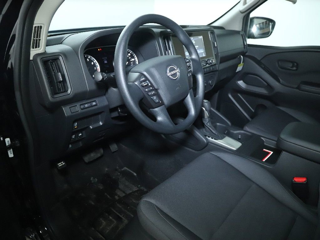 Certified 2025 Nissan Frontier S image 17