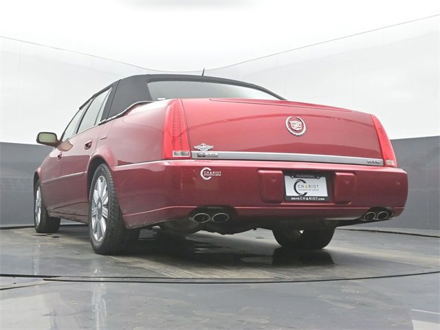 Used 2007 Cadillac DTS Luxury II image 46