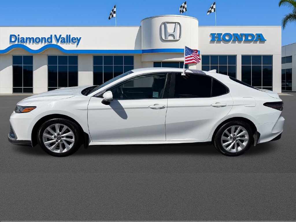 Used 2021 Toyota Camry LE FWD image 8