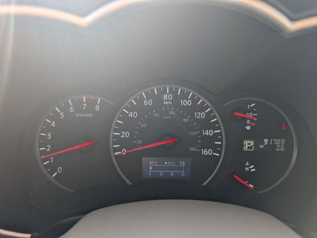 Used 2014 Nissan Quest SV image 11