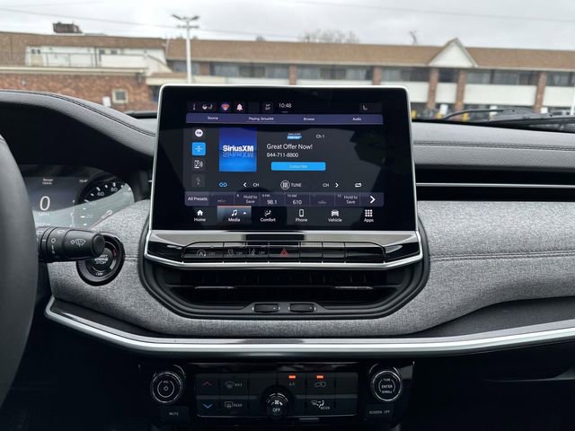 Used 2023 Jeep Compass Latitude w/ Sun and Sound Group image 41