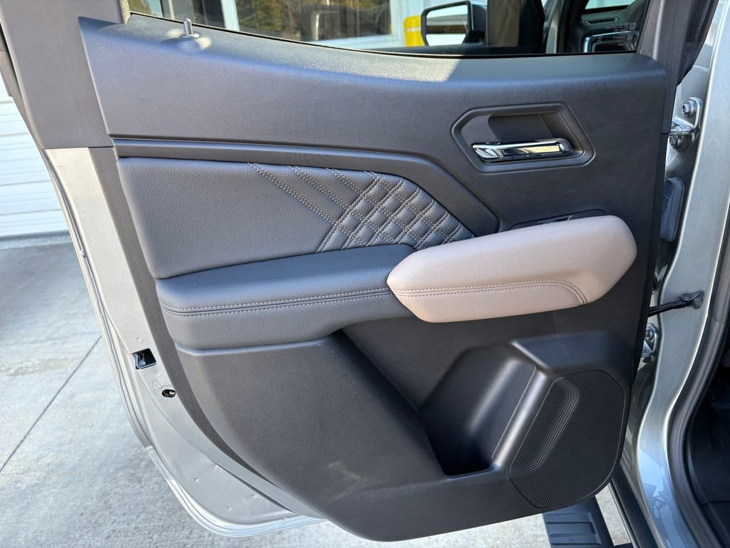 Certified 2024 GMC Canyon Denali image 42