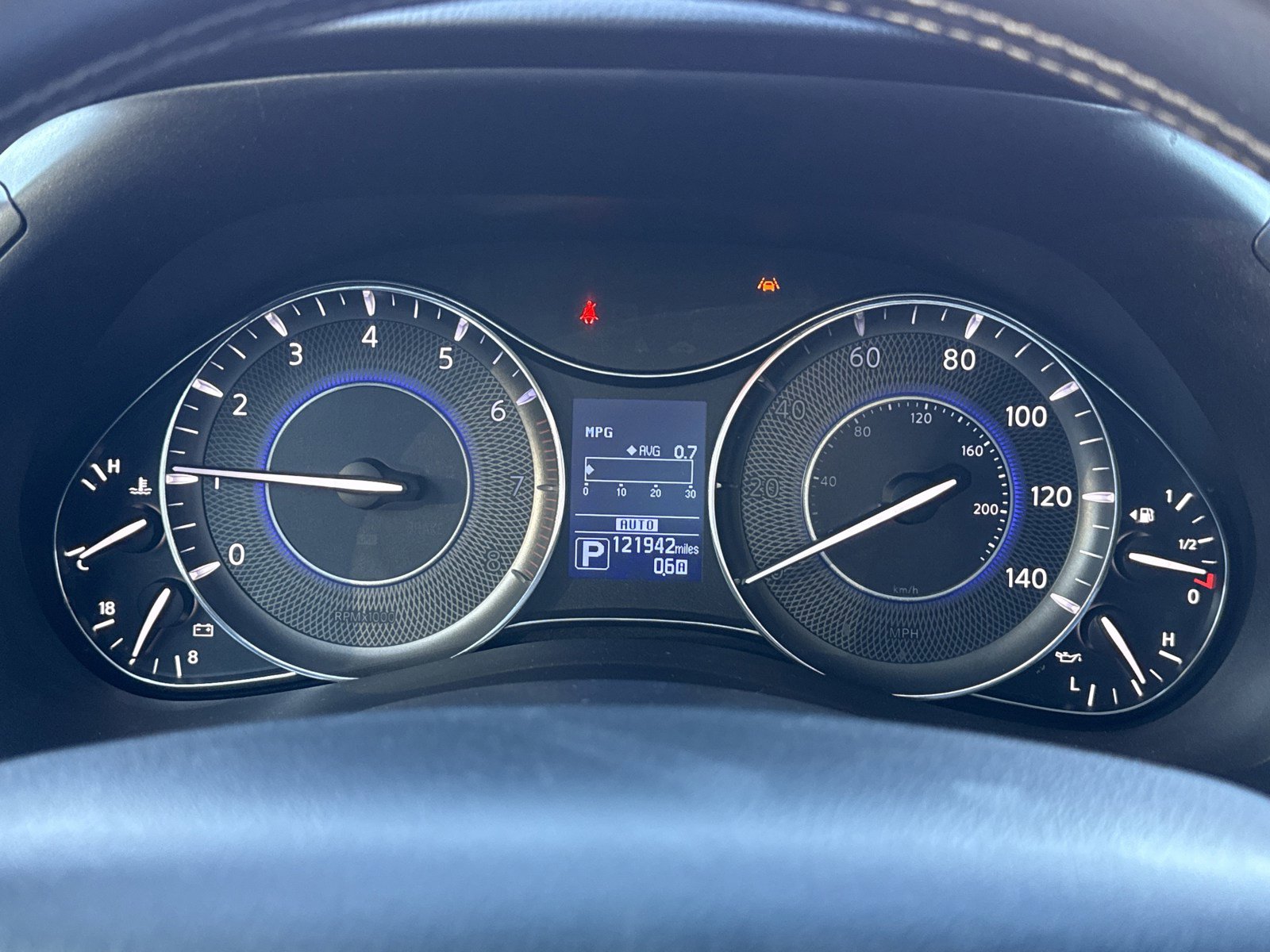 Used 2017 INFINITI QX80 4WD w/ Deluxe Technology Package image 25