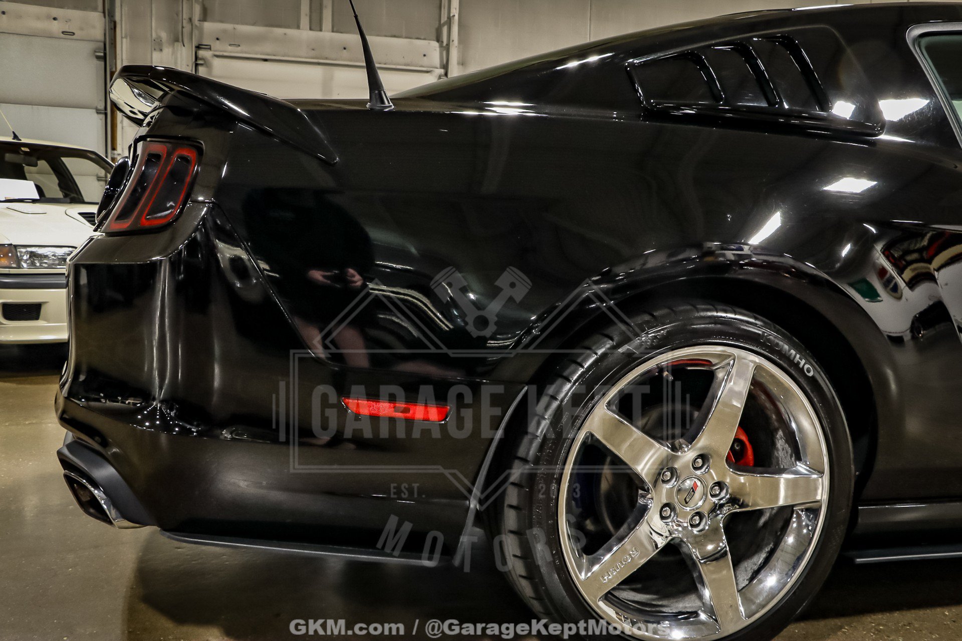Used 2013 Ford Mustang GT Premium RWD image 57