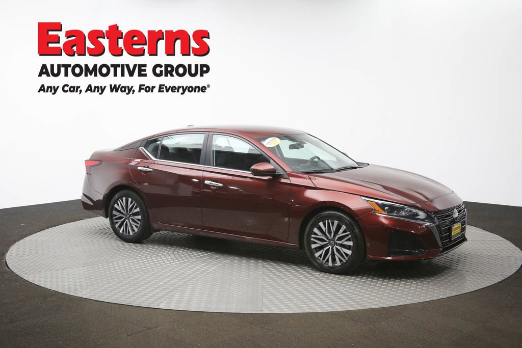 Used 2023 Nissan Altima 2.5 SV image 47