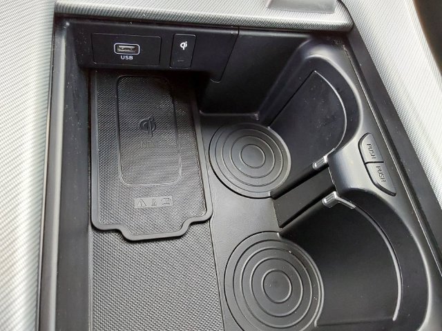 Used 2025 Hyundai Palisade SEL AWD/4WD image 39