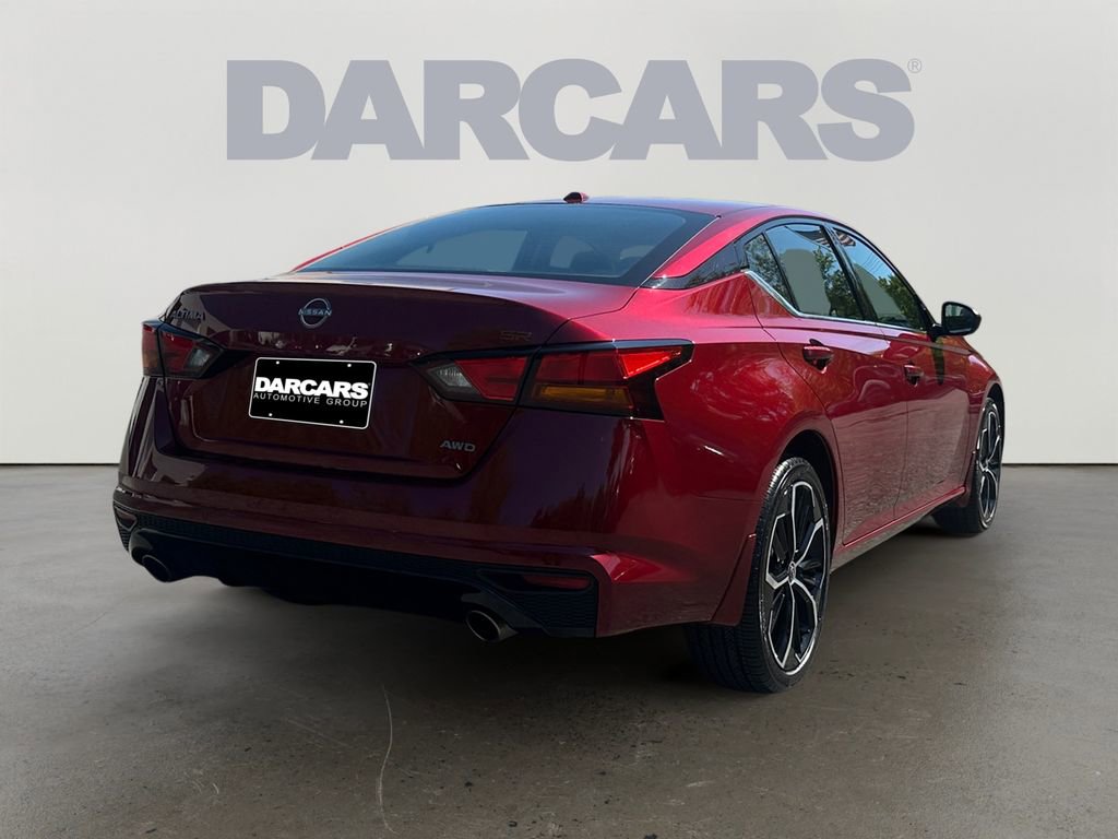 Used 2025 Nissan Altima 2.5 SR AWD/4WD image 7