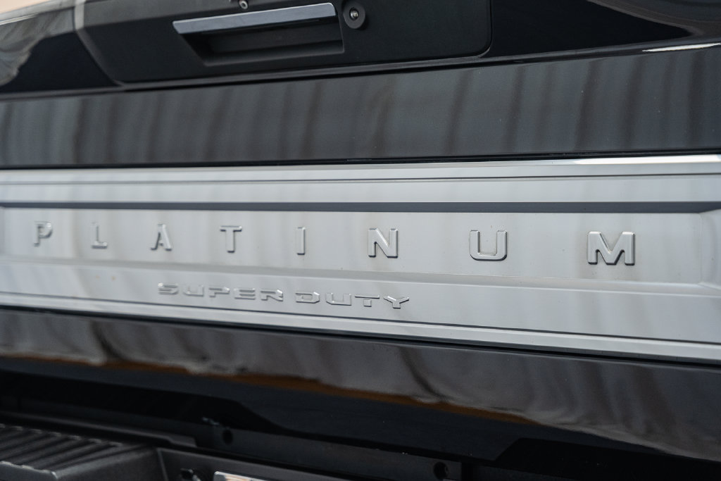 Certified 2022 Ford F250 Platinum AWD/4WD image 9