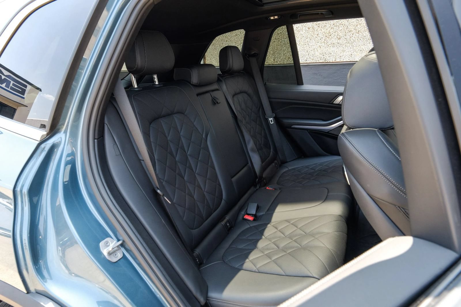 Used 2024 BMW X5 sDrive40i w/ Premium Package RWD image 41