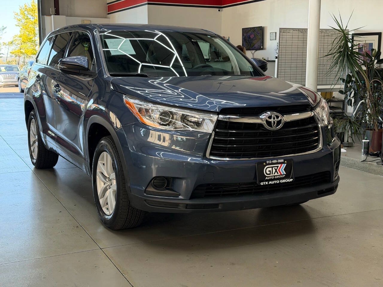 Used 2016 Toyota Highlander LE