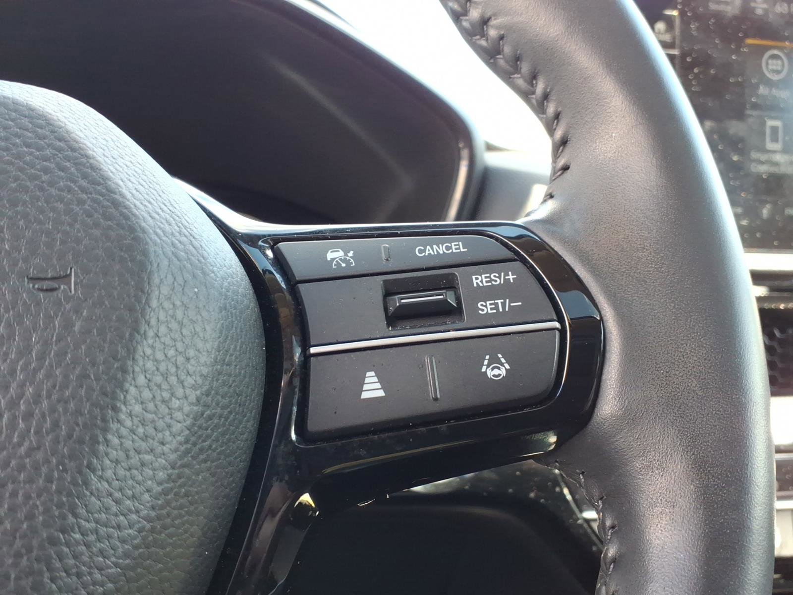 Used 2024 Honda CR-V EX-L image 25