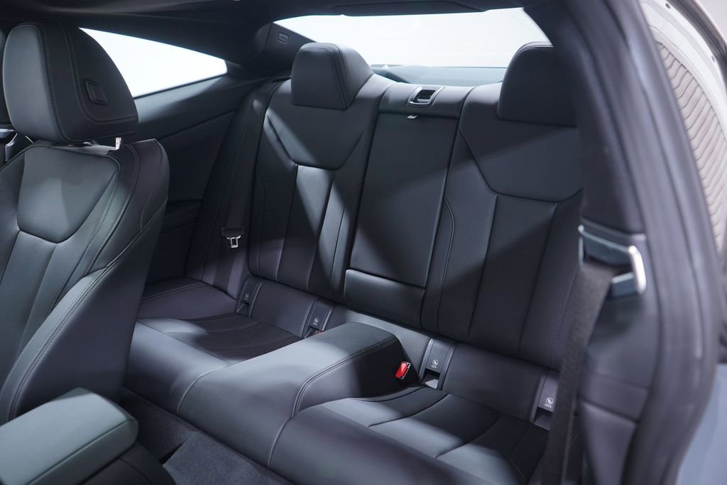 Used 2025 BMW 430i Coupe w/ M Sport Package image 9