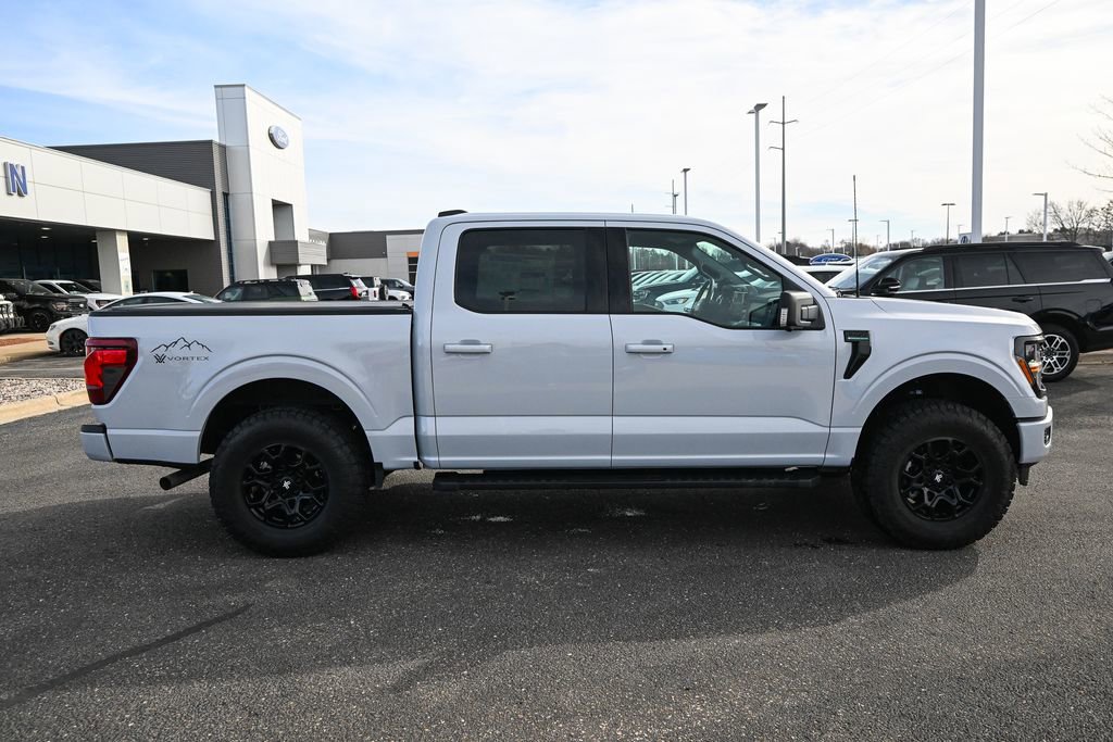 New 2025 Ford F150 XLT w/ Equipment Group 302A MID image 3