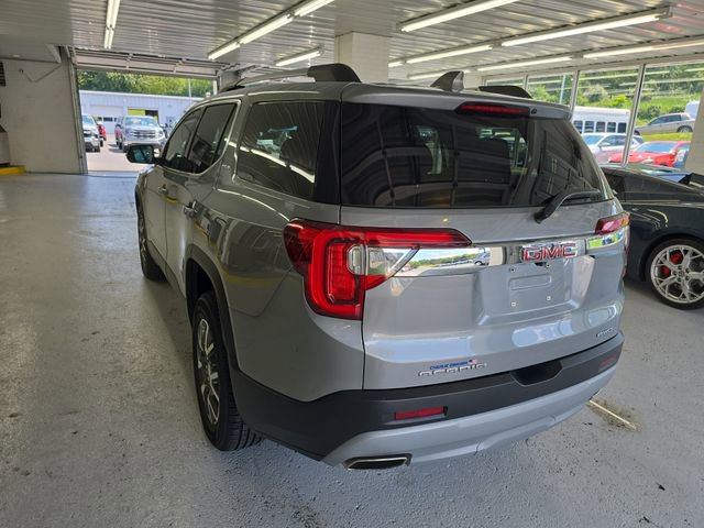 Certified 2023 GMC Acadia SLE w/ Driver Convenience Package image 3
