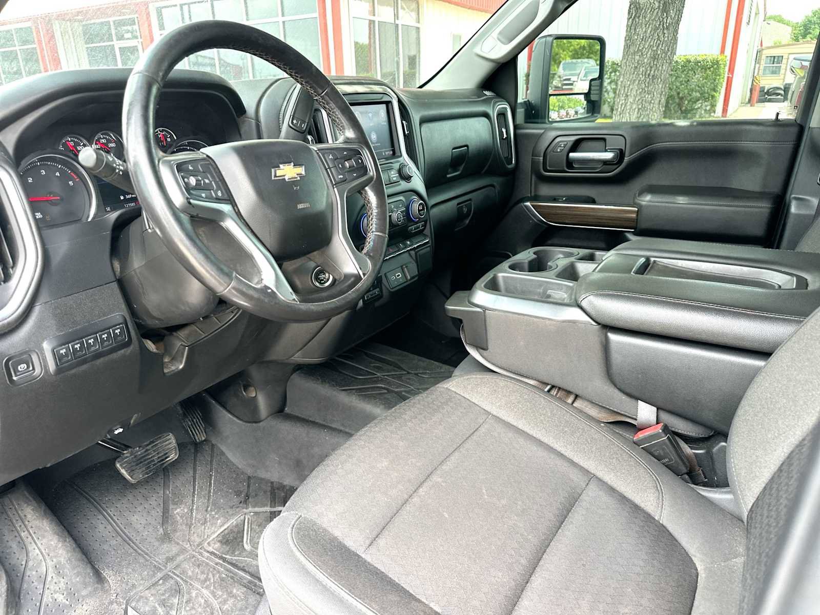 Used 2022 Chevrolet Silverado 3500 LT w/ Convenience Package AWD/4WD image 18