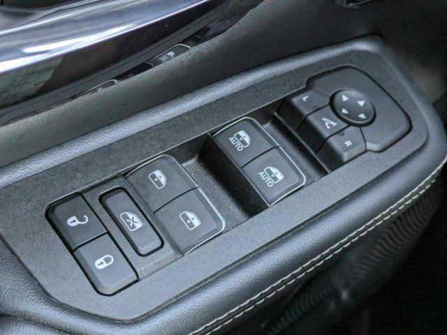 Used 2025 RAM 1500 Limited image 20
