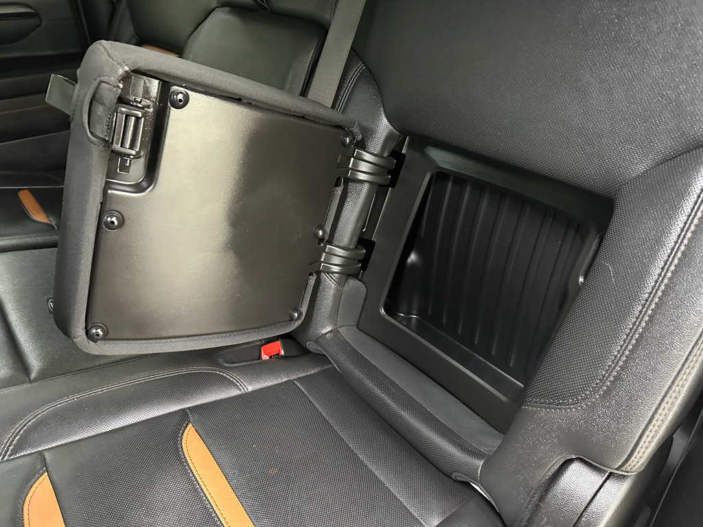 Used 2024 GMC Sierra 2500 AT4 w/ AT4 Premium Plus Package image 36