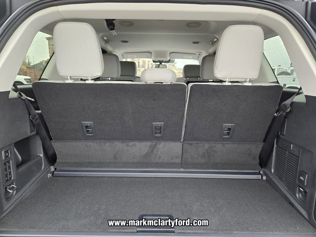 New 2026 Ford Expedition Active image 11
