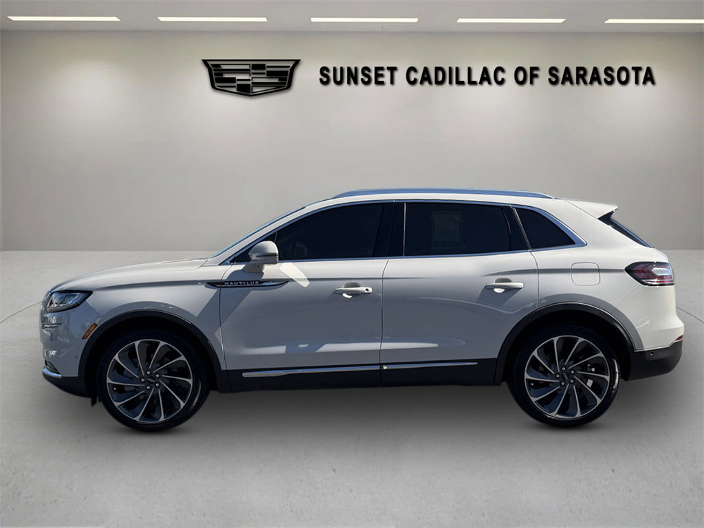 Used 2021 Lincoln Nautilus Reserve w/ Equipment Group 201A image 6