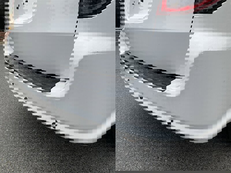 Used 2017 Dodge Grand Caravan SE image 12