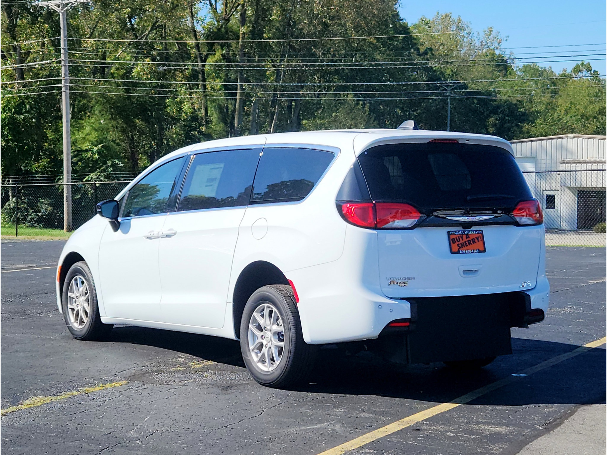 New 2026 Chrysler Voyager LX FWD image 10