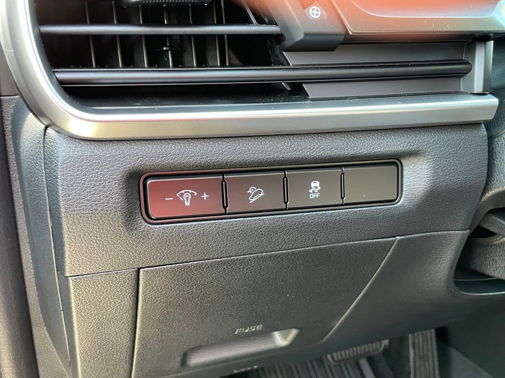 New 2025 Kia Telluride LX image 10