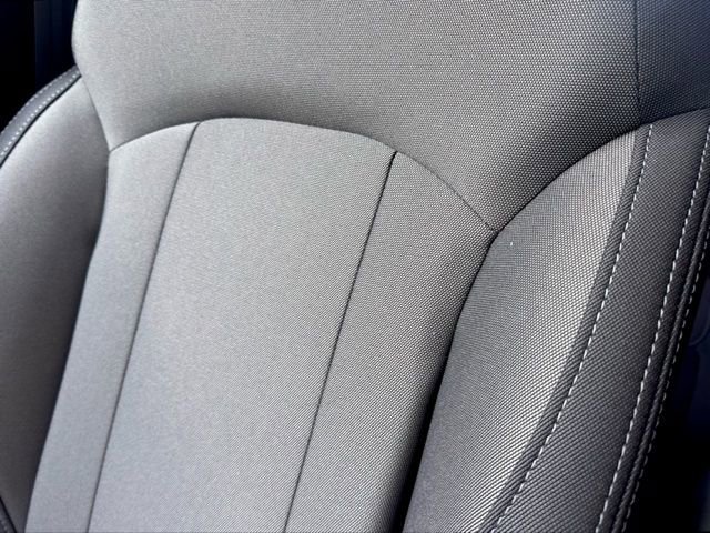 Used 2025 Subaru Crosstrek 2.0i Premium image 15