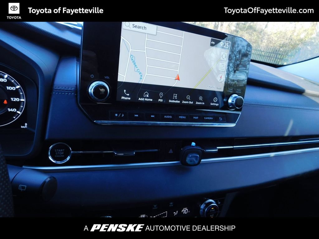 Used 2023 Mitsubishi Outlander SEL image 9