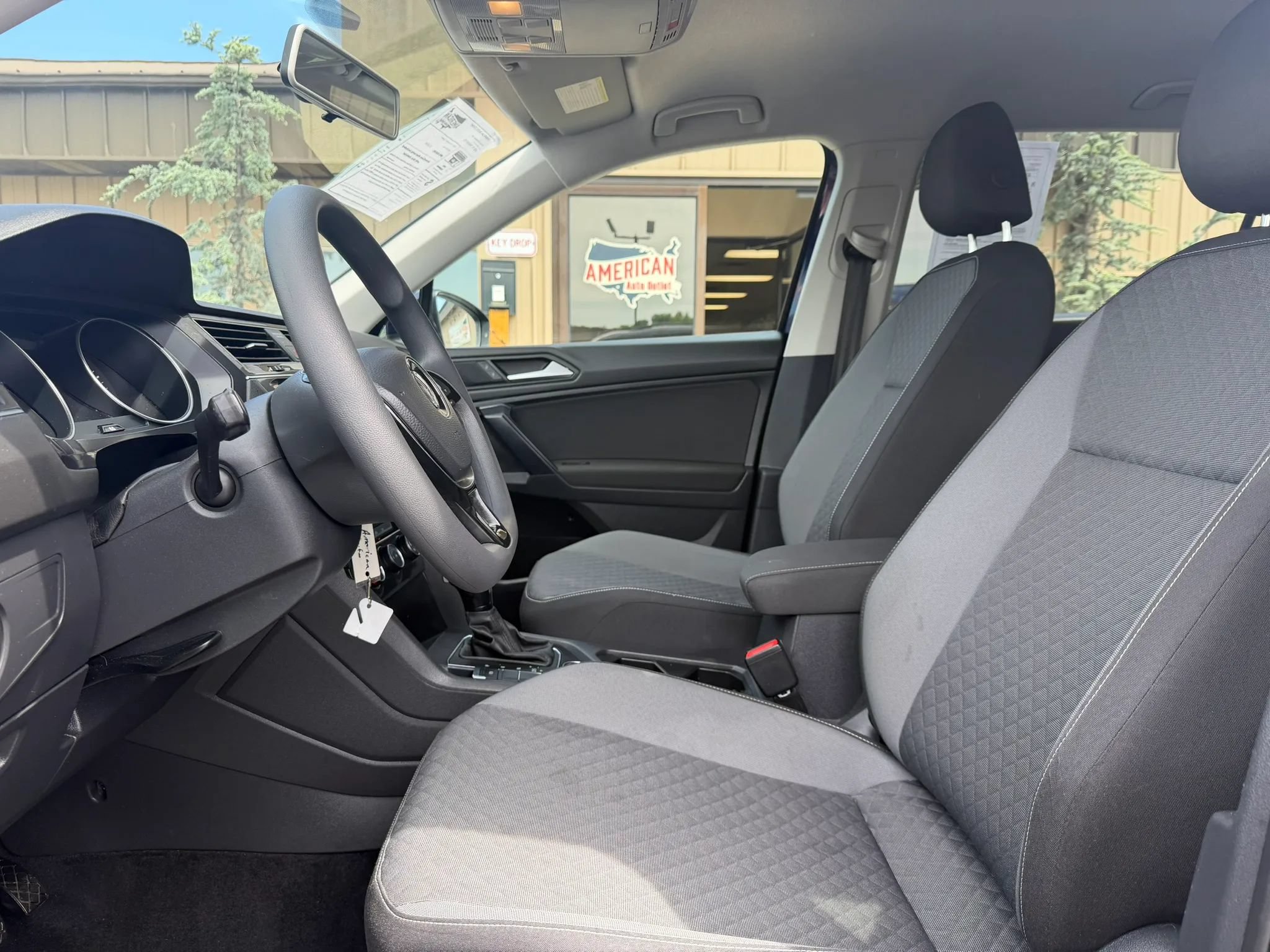 Used 2021 Volkswagen Tiguan S AWD/4WD image 11