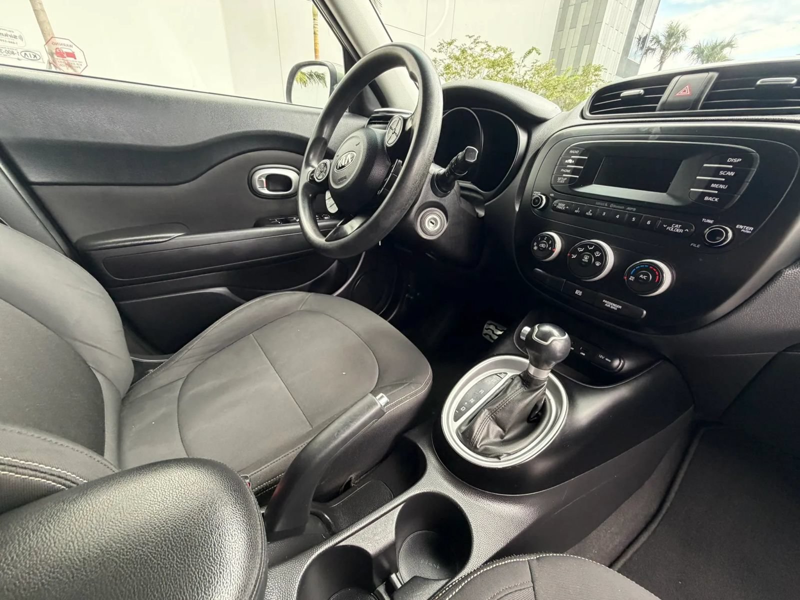 Used 2014 Kia Soul FWD image 17
