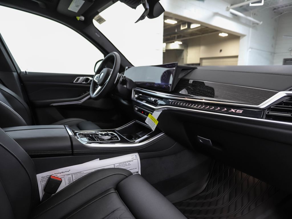 New 2026 BMW X5 xDrive40i w/ Executive Package image 29