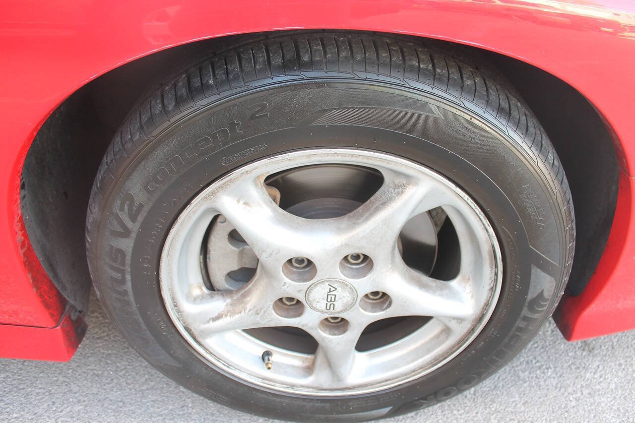 Used 2000 Pontiac Firebird Formula w/ Security Pkg RWD image 11