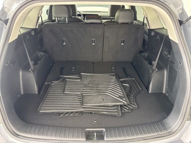 Certified 2025 Kia Sorento S image 27