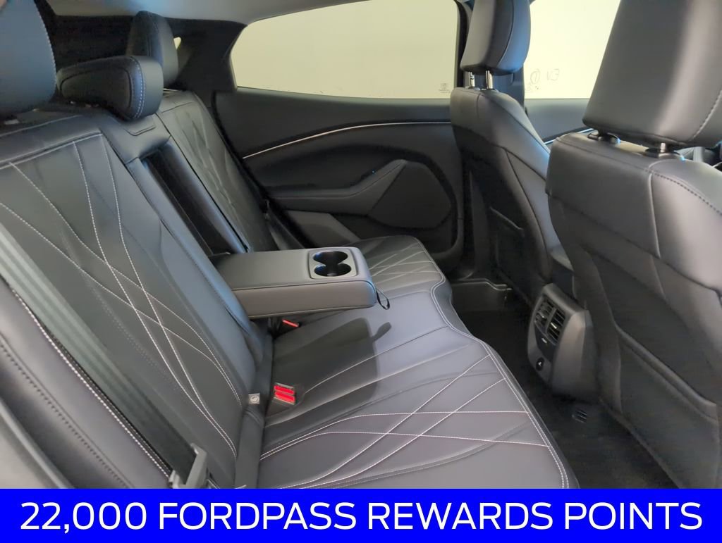 Used 2025 Ford Mustang Mach-E Select w/ Comfort Package Lite image 18