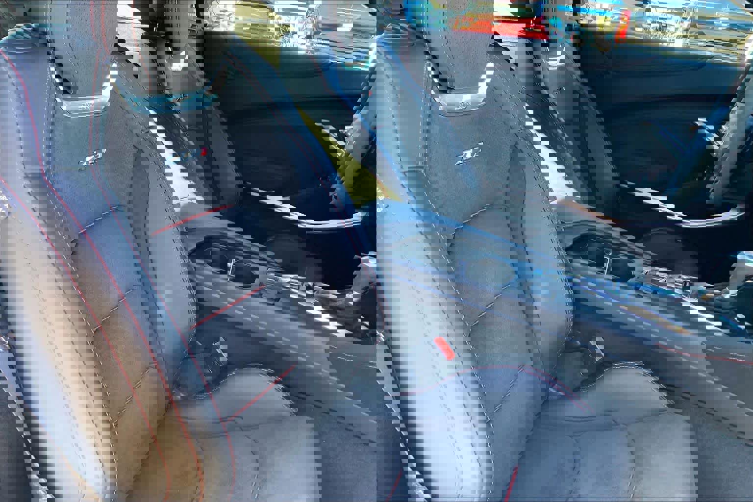 Used 2022 Chevrolet Camaro ZL1 image 7