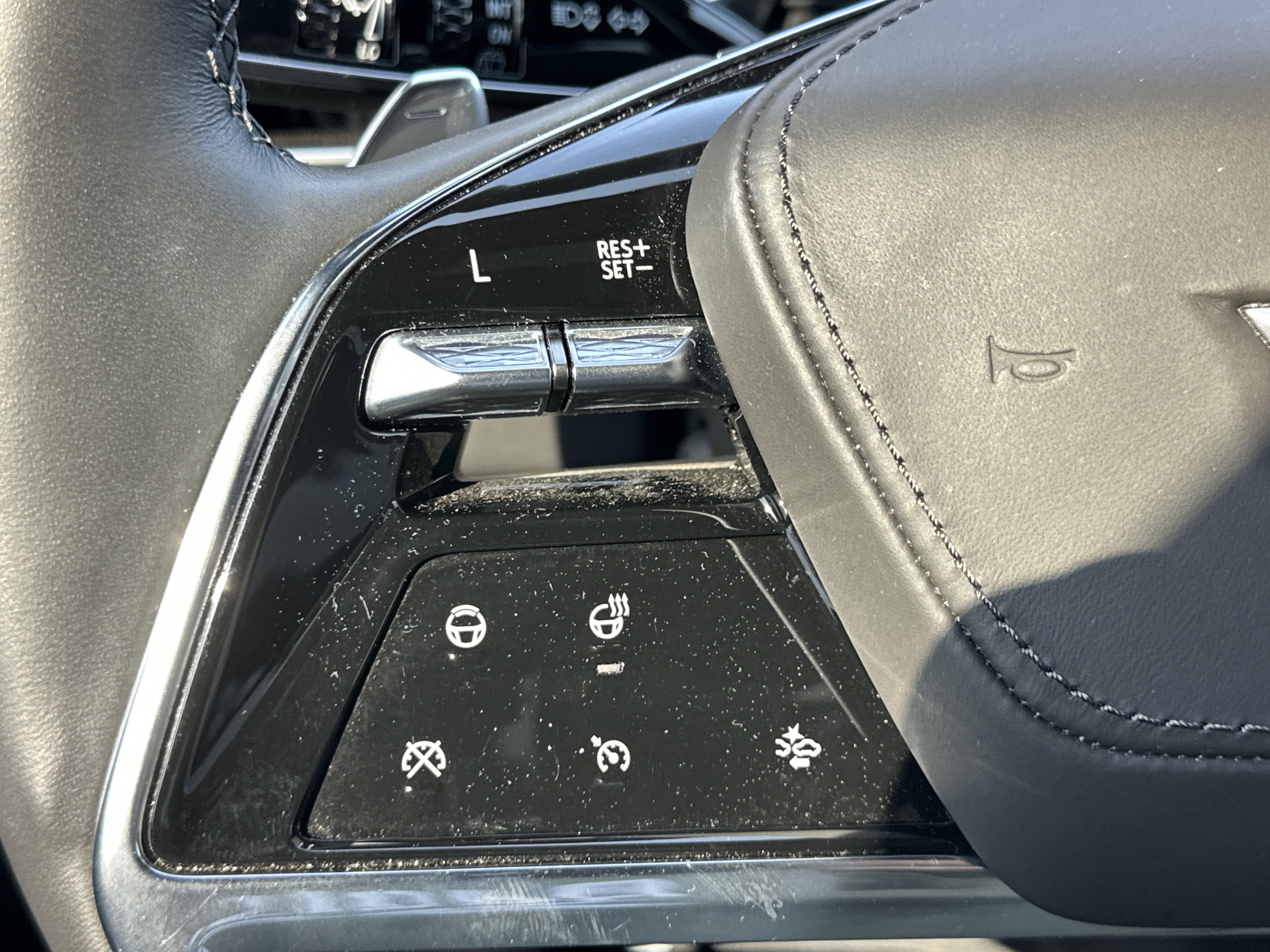 Certified 2025 Cadillac Escalade Sport Platinum image 27