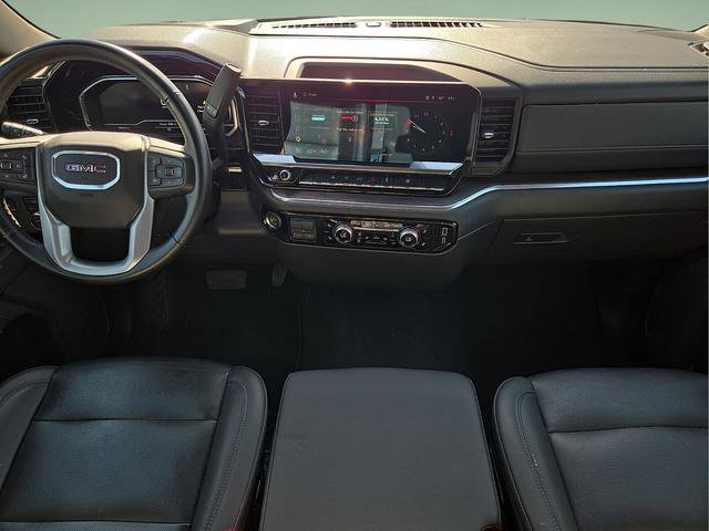 Used 2025 GMC Sierra 1500 SLT AWD/4WD image 17