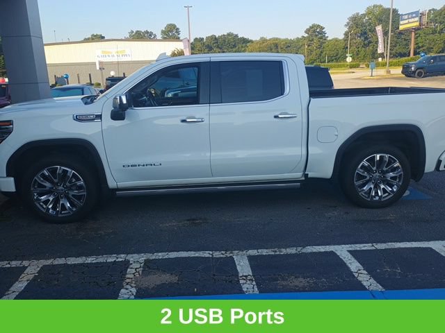 Used 2023 GMC Sierra 1500 Denali w/ Denali Reserve Package AWD/4WD image 10