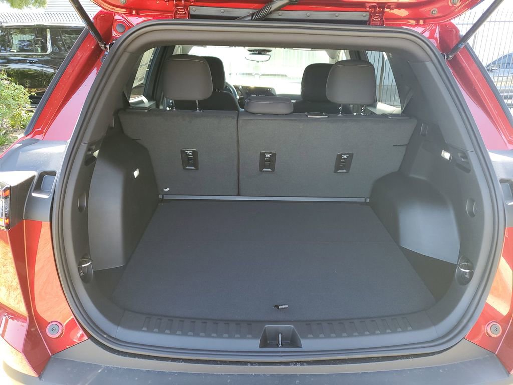 New 2026 Chevrolet Equinox LT w/ Midnight Edition image 8