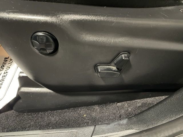 Used 2018 Jeep Grand Cherokee Altitude image 19